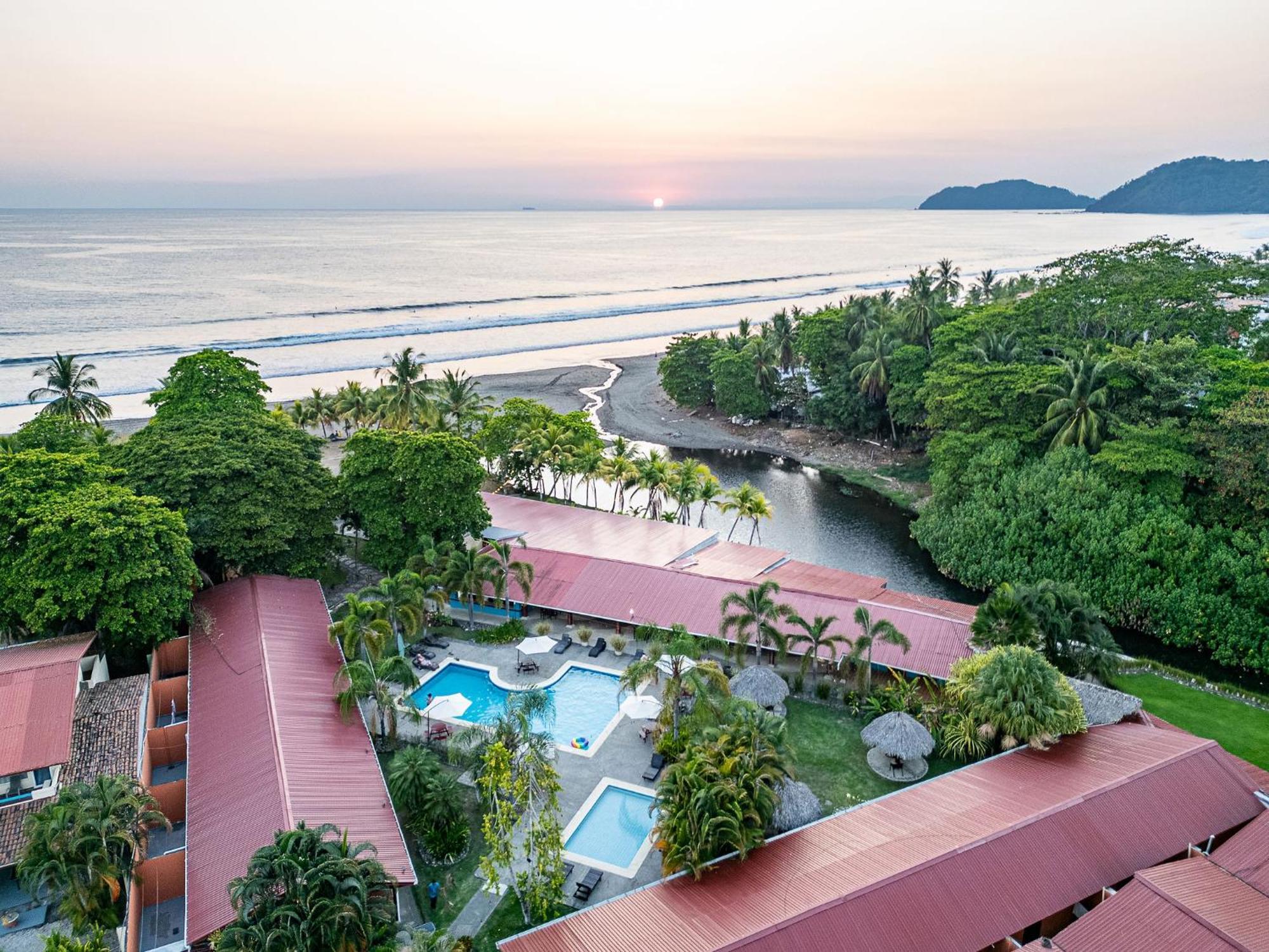 Beach Break Resort & Cr Surf Camp Jacó Εξωτερικό φωτογραφία