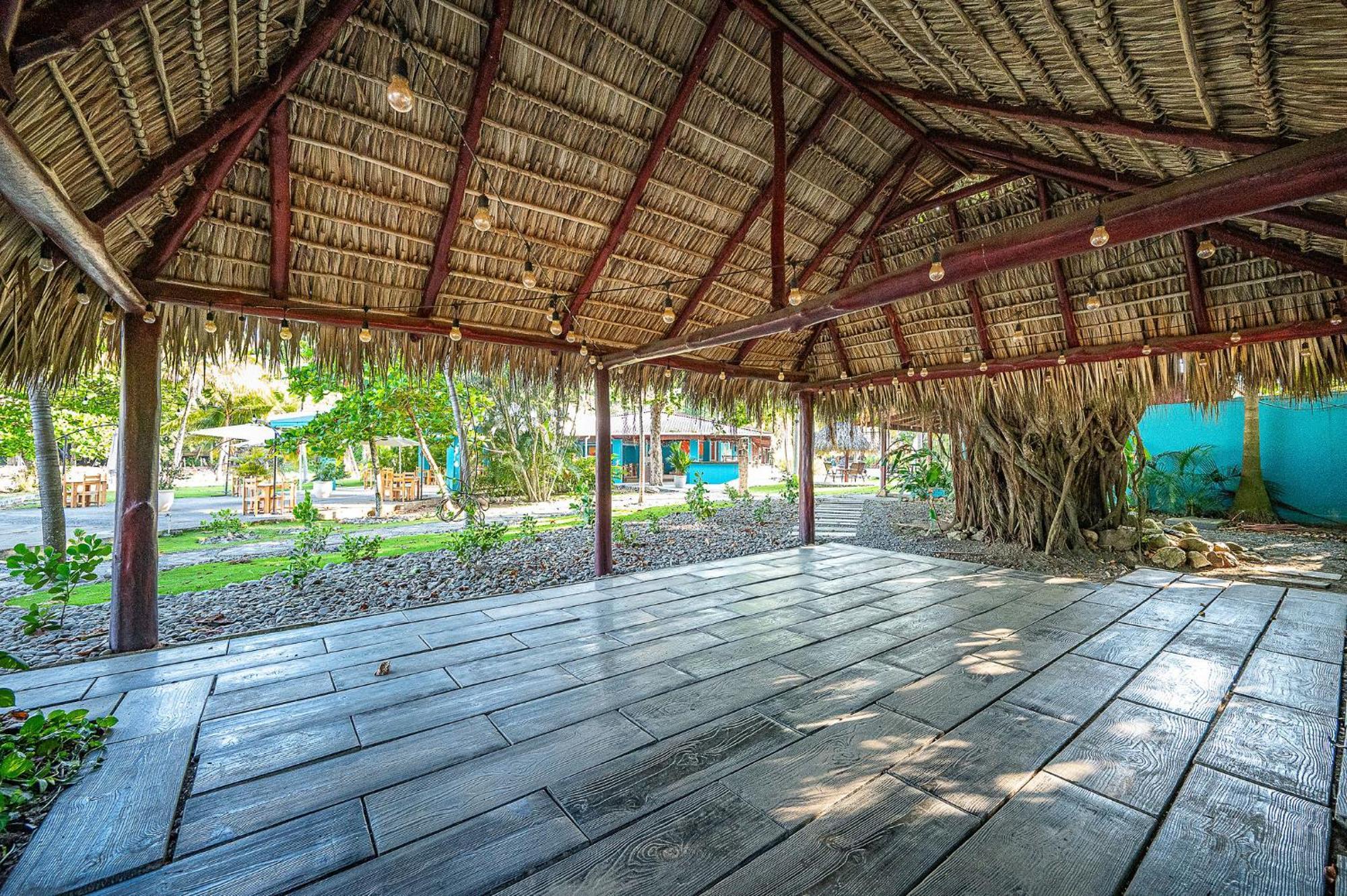 Beach Break Resort & Cr Surf Camp Jacó Εξωτερικό φωτογραφία