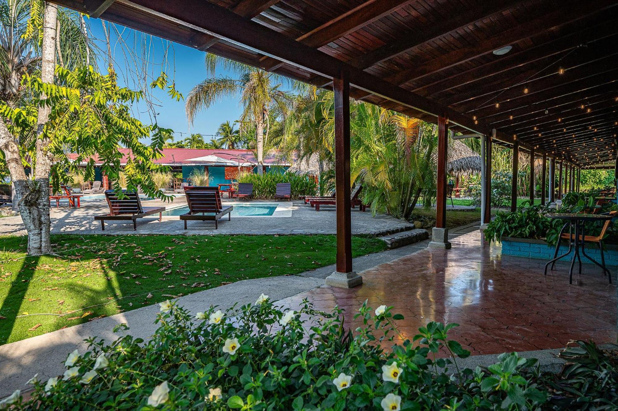 Beach Break Resort & Cr Surf Camp Jacó Εξωτερικό φωτογραφία